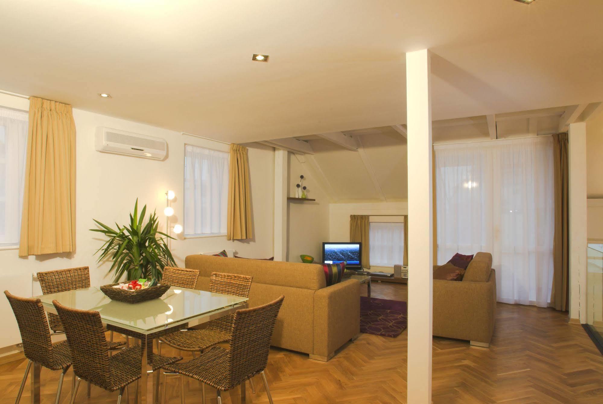 Residence Karlova Πράγα Εξωτερικό φωτογραφία