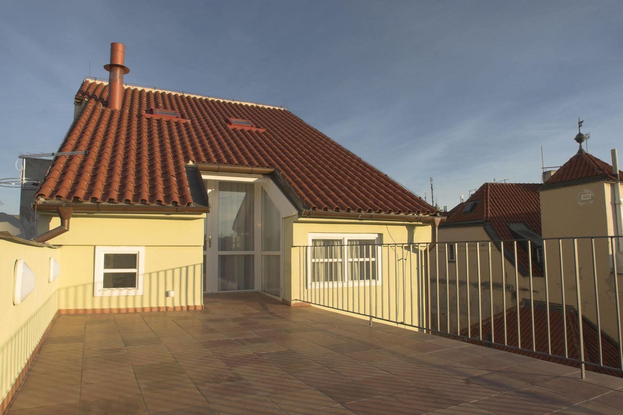 Residence Karlova Πράγα Εξωτερικό φωτογραφία