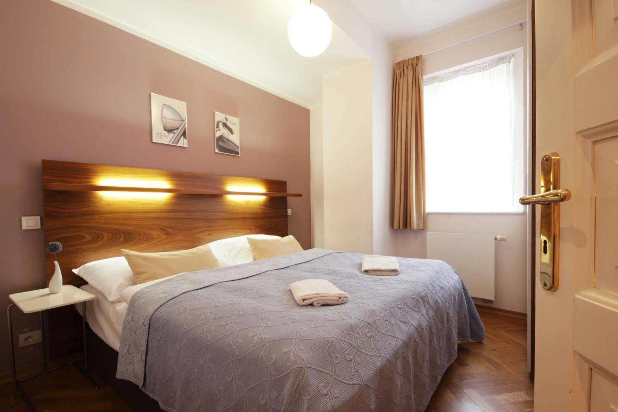 Residence Karlova Πράγα Εξωτερικό φωτογραφία